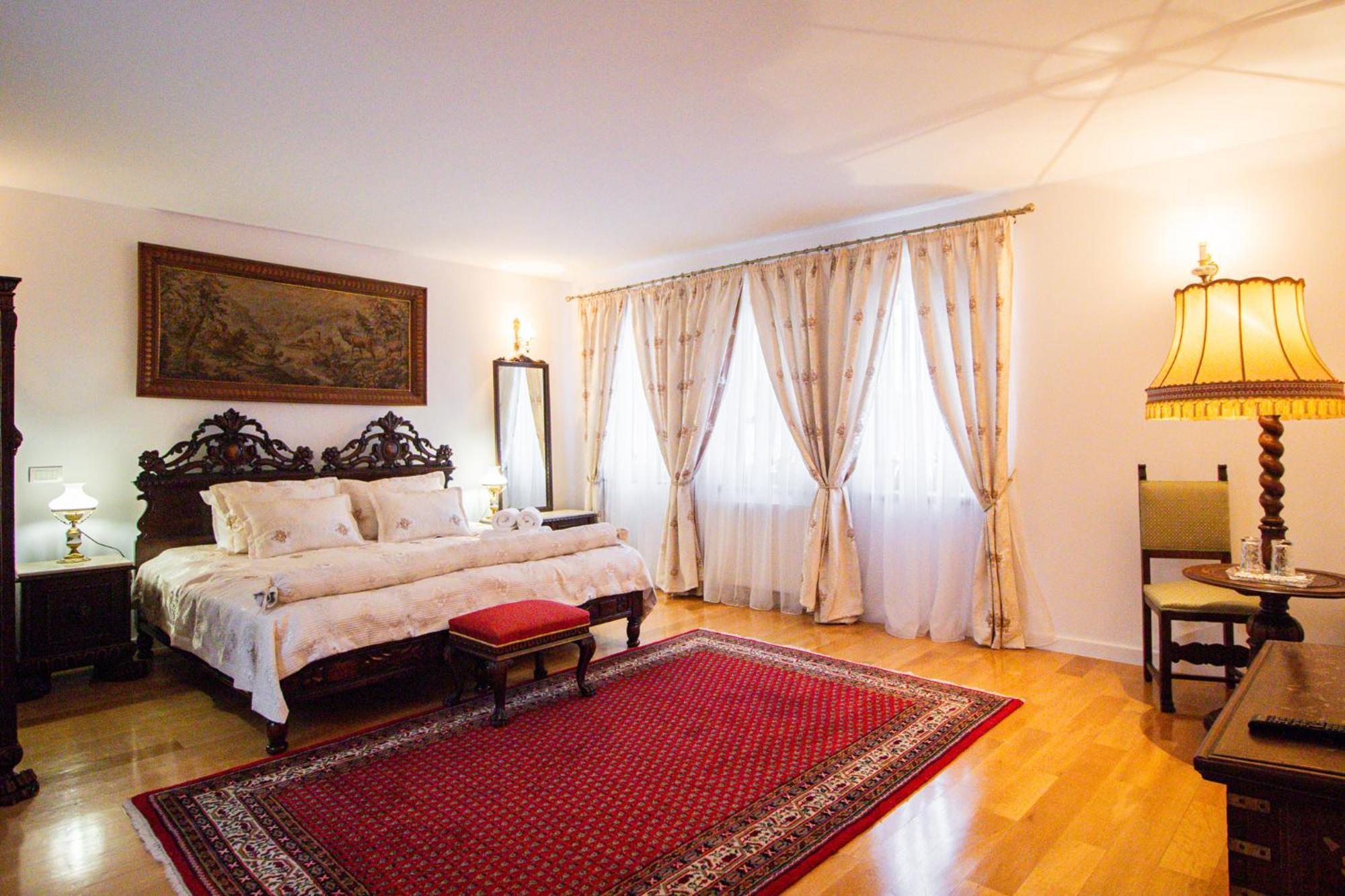 Runca-N Rai Hotel Cristian  Exterior photo